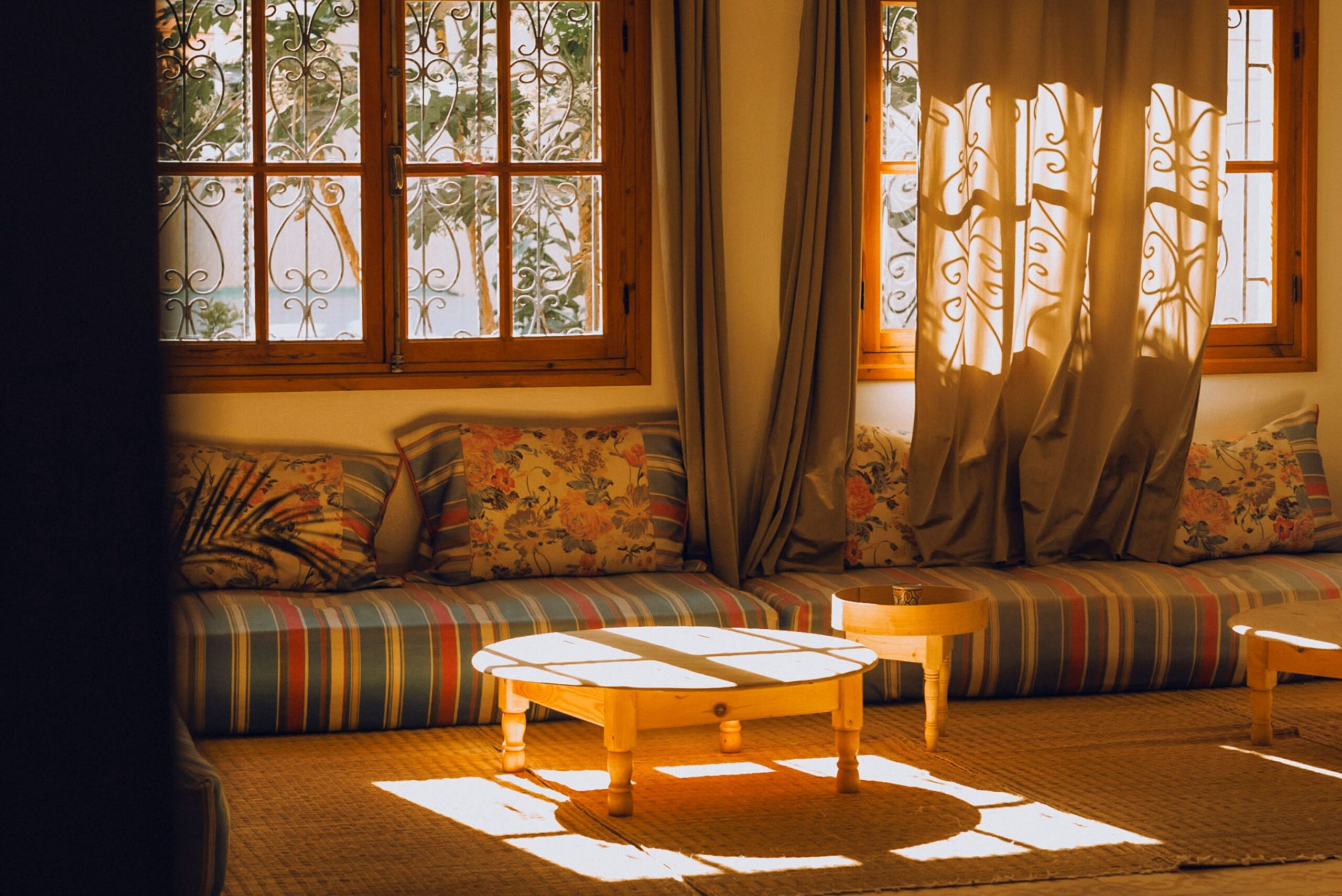 cozy-lounge-darna-surf-house